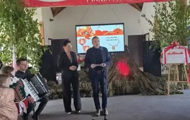 Piknik Patriotyczny &bdquo;Ojczyźnie Śpiewajmy&rdquo; w Osjakowie 7