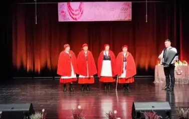 XIV Og&oacute;lnopolski Przegląd Zespoł&oacute; Ludowych ,,Złoty Talizman"  8