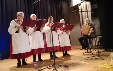 XIV Og&oacute;lnopolski Przegląd Zespoł&oacute; Ludowych ,,Złoty Talizman"  13