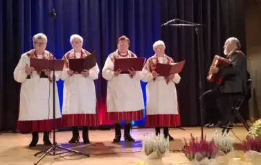 XIV Og&oacute;lnopolski Przegląd Zespoł&oacute; Ludowych ,,Złoty Talizman"  14