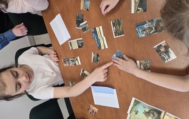 Lekcja biblioteczna ,,W baśniowym świecie Andersena" 20