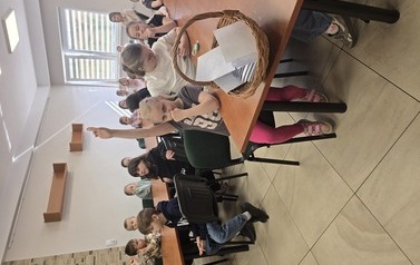 Lekcja biblioteczna ,,W baśniowym świecie Andersena" 28