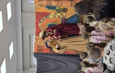 Teatrzyk ,,Latający kufer" 6