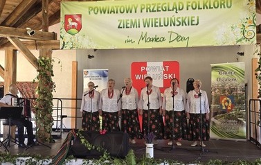 XXVII Powiatowy Przegląd Folkloru Ziemi Wieluńskiej im. Marka Dery w Osjakowie 6
