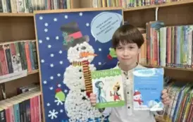 Zakończenie akcji &quot;Książki w bibliotece wypożyczamy, bałwanka w kule śniegowe ubieramy!&quot; 8