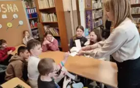 Pierwszy dzień wiosny w Bibliotece Publiczno - Szkolnej w Młynisku 16