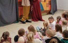 Teatrzyk ,,Latający kufer" 1