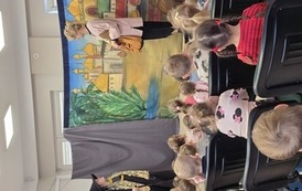 Teatrzyk ,,Latający kufer" 14